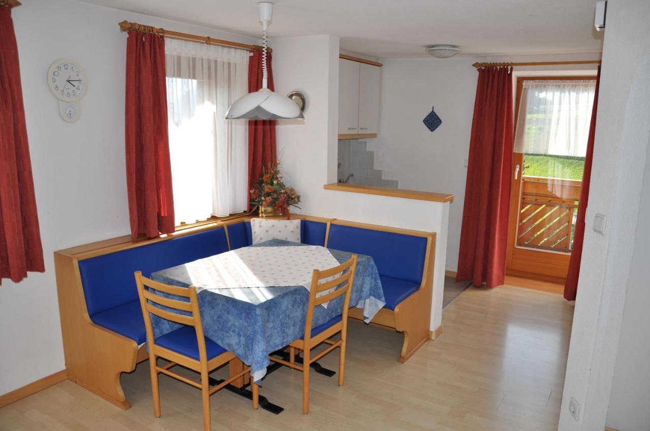 Appartements Wiesenheim Oberrasen Rum bild