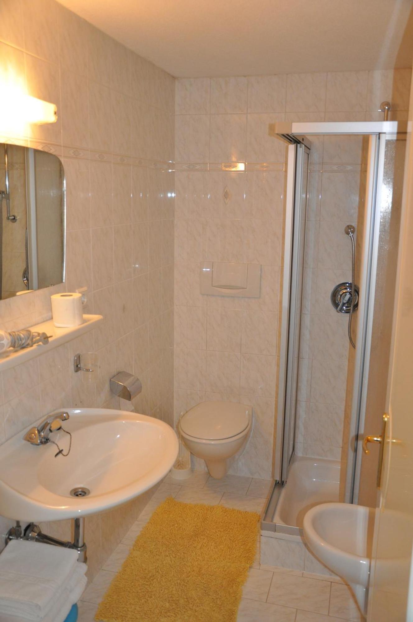 Appartements Wiesenheim Oberrasen Exteriör bild
