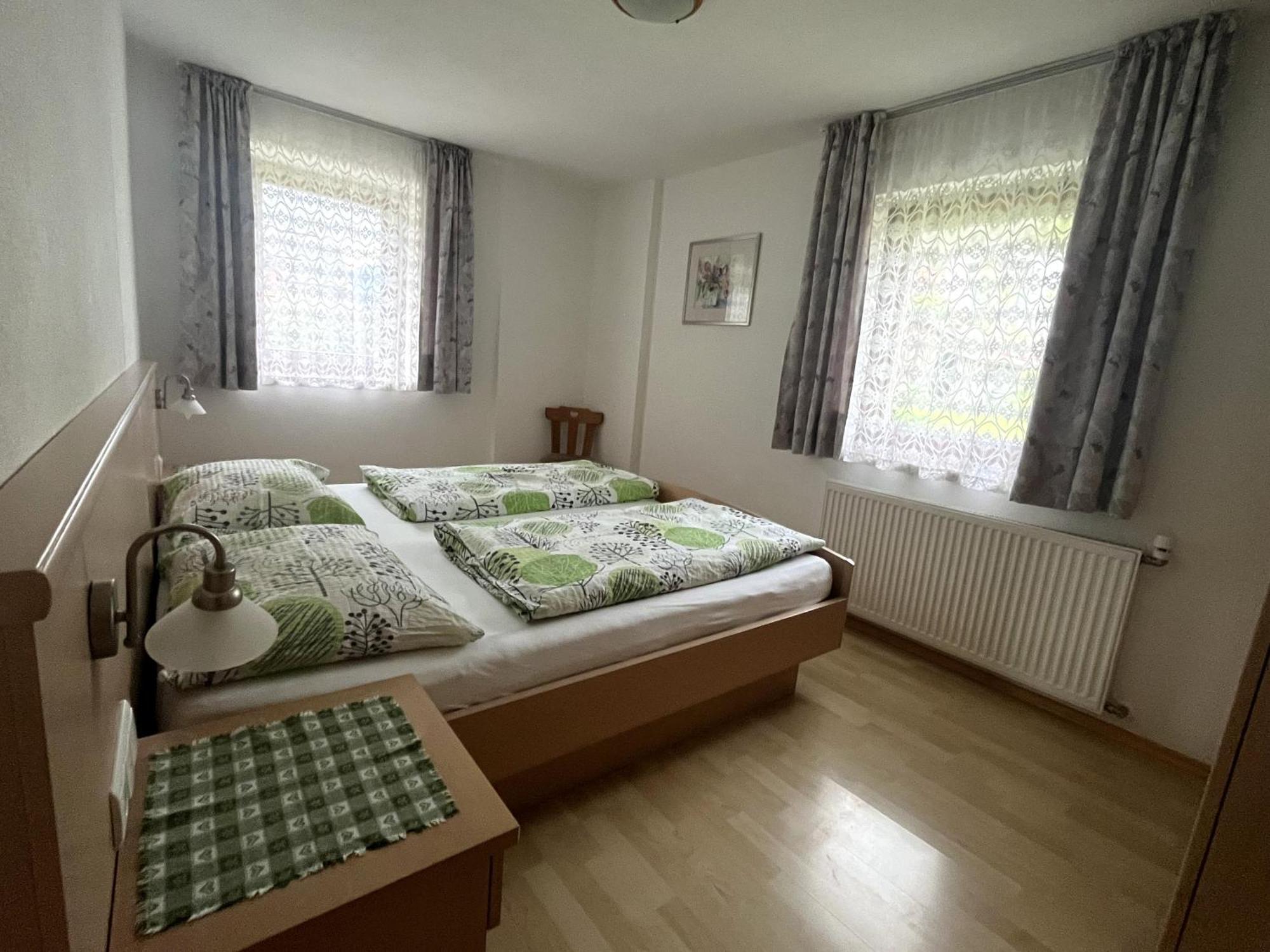 Appartements Wiesenheim Oberrasen Exteriör bild
